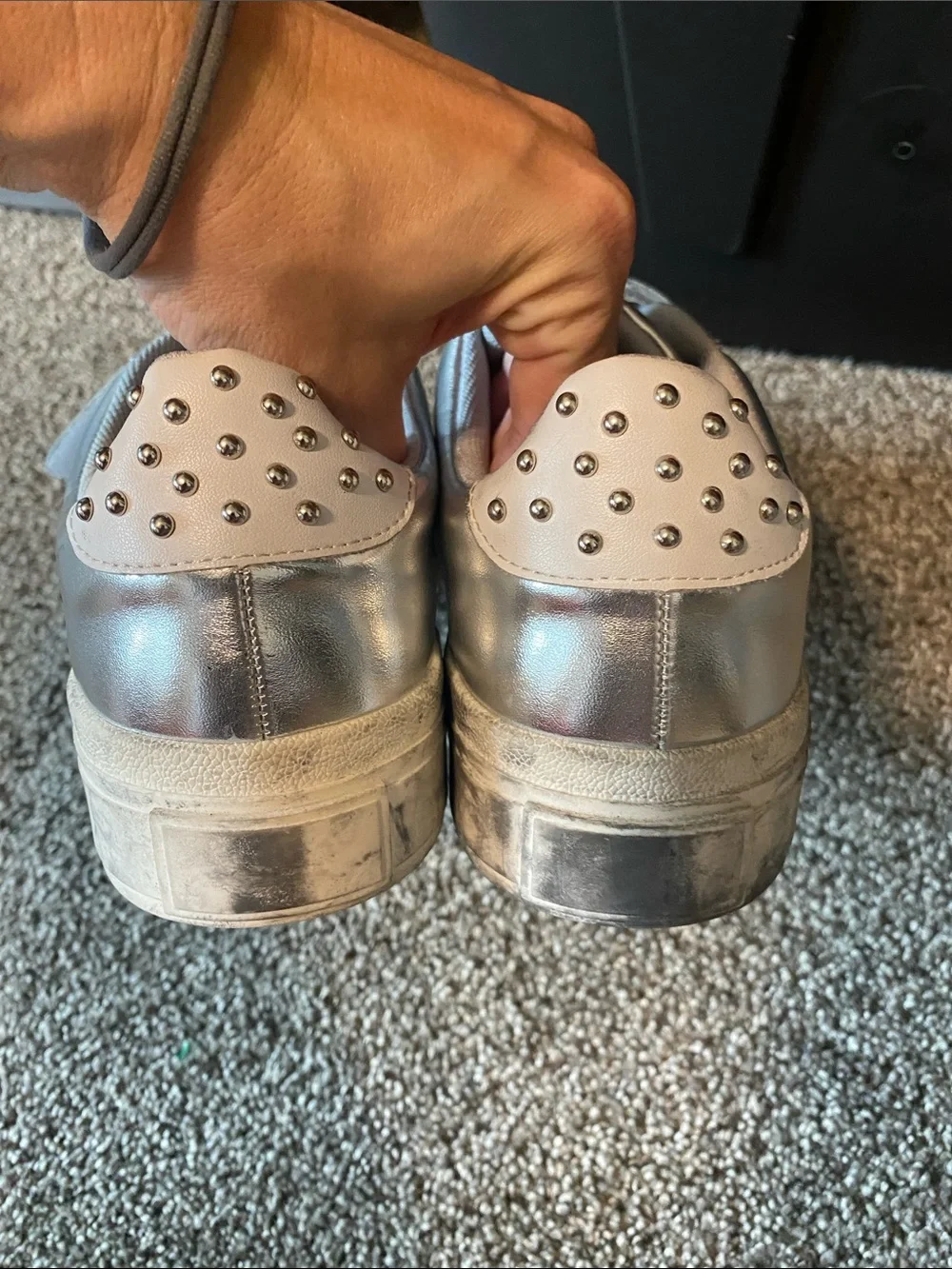 J Slides euc couple